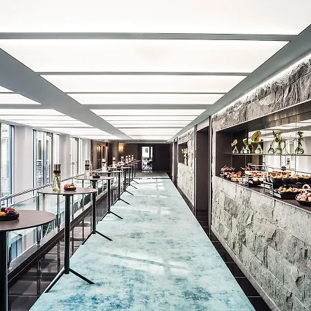 Le Meridien
