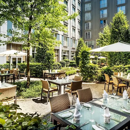 Отель Le Meridien 5*