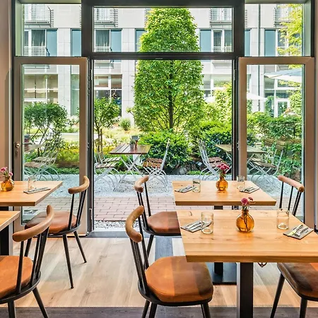 Le Meridien 5* Мюнхен