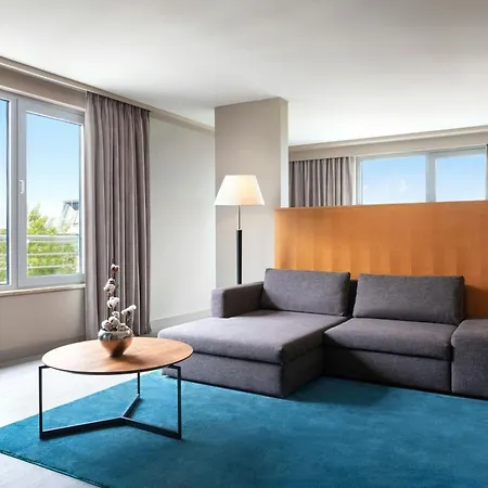 Le Meridien