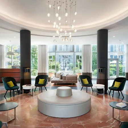 Le Meridien Отель 5*